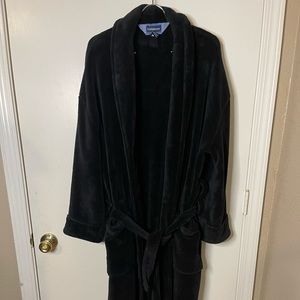 Croft & Barrow Black Plush Bath Robe Size Medium